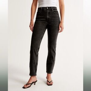 Abercrombie High Rise Mom Jean